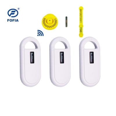 China 24/7 OLED White Animal Microchip Scanner With Built-In Buzzer Rfid Reader Handheld Animal Tag Reader for sale