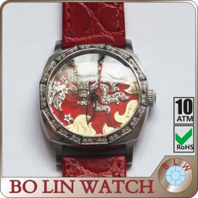 China Red Color Nice Vintage Diamond Quartz Watches  For Sweat Heart Press Pattern for sale