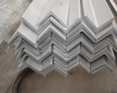 China Espejo brillante de acero Streatment pulido superficie del canal del campo de construcción C en venta
