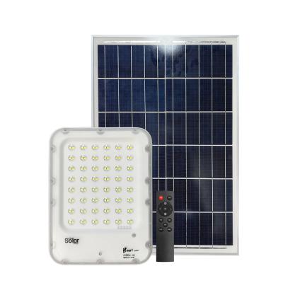 China 6000K Solar Panel Flood Light 25W Led Solar Powered Spotlight 4.5kg IP66 for sale