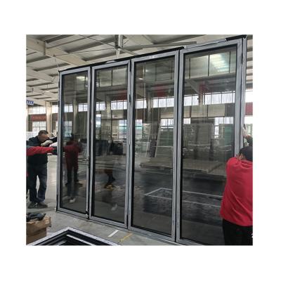 China Puertas de ventana plegables de vidrio para patio de aluminio aislado de 77 mm en venta