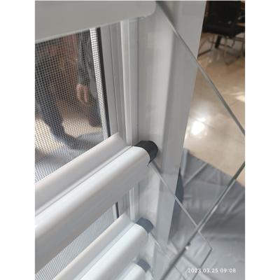 China Zuhause Außenfensterläufer Aluminium Jalousie Fensterglasläufer zu verkaufen