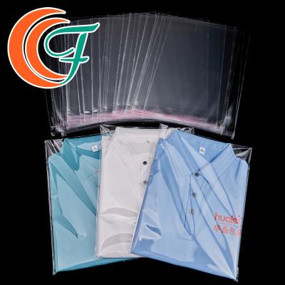 China Altos bolsos de empaquetado transparentes de OPP que arropan los bolsos ziplock de los bolsos polivinílicos que se pueden volver a sellar en venta