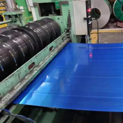 Chine Les bandes de l'acier inoxydable 1,4306/304L d'en ont laminé à froid 2B la largeur d'ici 1500 millimètre de 0,1 - de 3.0mm à vendre