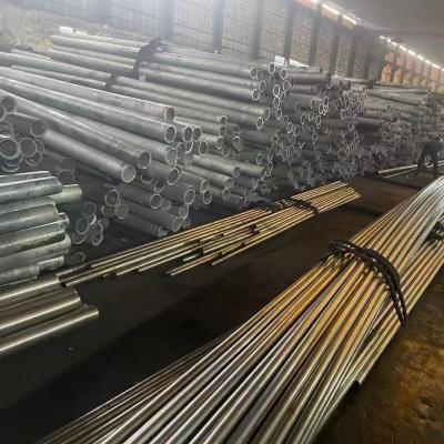 Chine Polonais fait sur commande de coupe de l'acier inoxydable SCH40 de tube sans couture du tuyau 904L à vendre