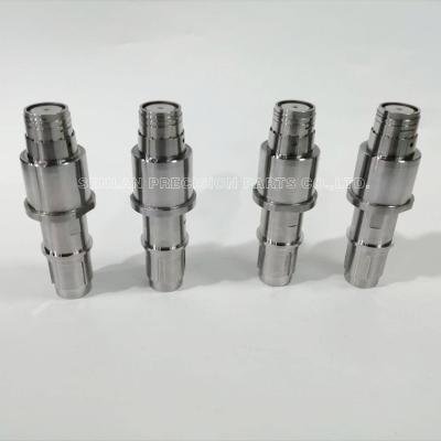 China Componentes plásticos del molde S136 que desatornillan la base del molde para los casquillos plásticos de la cubierta del tornillo en venta