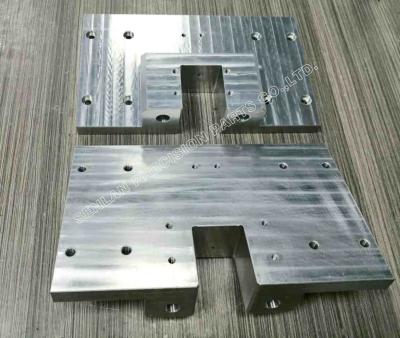 China Componentes que muelen del CNC de la precisión de aluminio estándar de JIS para el automóvil en venta
