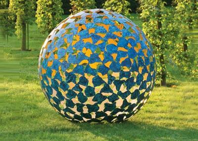 China Large Luminous Sphere Painted Metal Sculpture For Garden Decoration 100cm Dia for sale