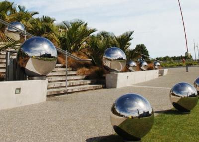 China Mirror Polished Large Outdoor Stainless Steel Sculpture Spheres Garden Use for sale