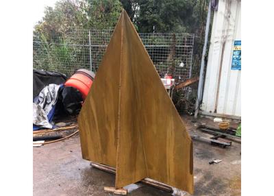 China Corrosion Stability Corten Steel Sculpture Rusted Garden Paper Plane Design for sale