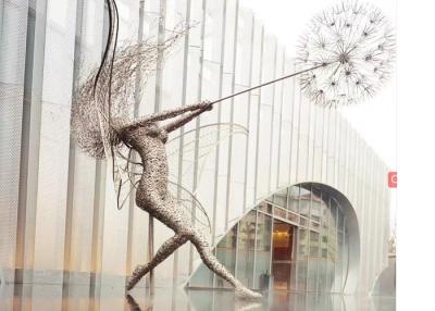China Esculturas de hadas increíblemente dinámicas del alambre de acero, escultura de hadas de acero en venta