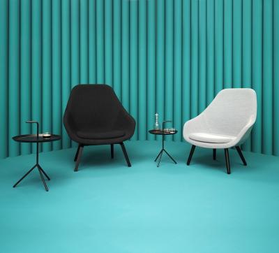 China Cadeira de sala de estar com pés de madeira, cadeira do feno da tela de sala de estar da mobília moderna baixa à venda