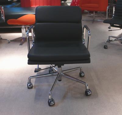 China Mid Century Replica Modern Classic Office Chair With Footrest Swivel Function for sale