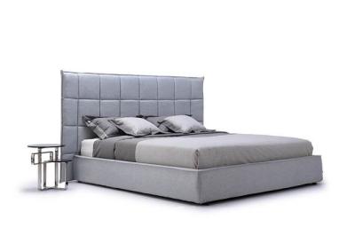 China Italian Style Modern Upholstered Bed Fabric Room Furniture Customized Color for sale