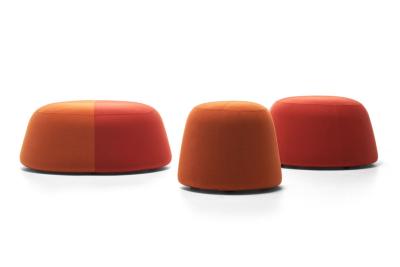 China Fuji Bar Modern Upholstered Stools Metal Legs Indoor Showroom Furniture for sale