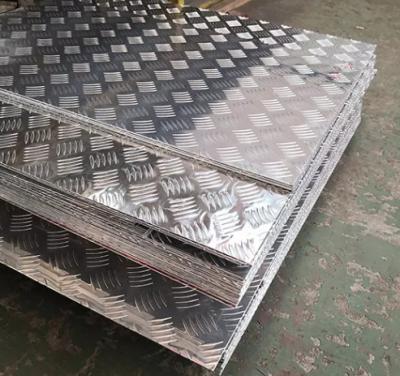 China ASTM SECC PPGI Chequer Plate Sheet Galvanized Checker Plate 3m for sale