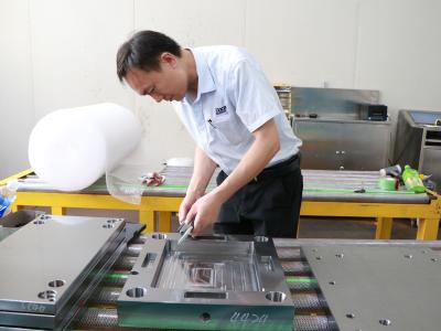 China Precisión que muele estándar especial de los embases de molde no modificada para requisitos particulares en venta