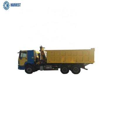 China 5000kg Knuckle SQ5ZK2Q Howo 6x4 Right Hand Drive 30 Ton Dump High Up Truck Crane for sale
