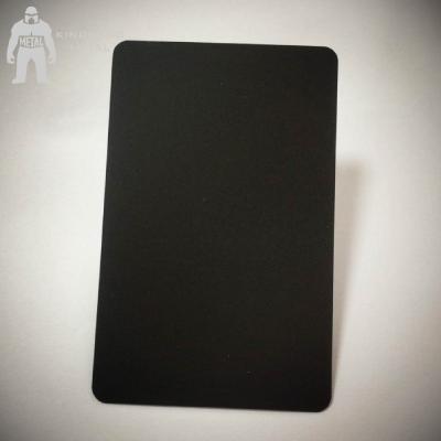 China Leere schwarze Metallmattvisitenkarten, Ebenen-schwarze Visitenkarten 85x54x0.3mm zu verkaufen