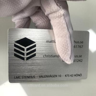 China Talla grabada al agua fuerte acabada cepillada anodizada colorida de las tarjetas de visita de aluminio en venta
