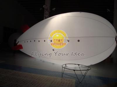 China dirigível da iluminação do hélio de 7m/balão infláveis do zepelim com o bulbo de halogênio de GE para a feira profissional à venda