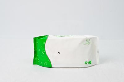 China Incontinent Hypoallergenic Wet Wipes Olds Cleaning 23 X 33cm Body Wipes For Adults for sale