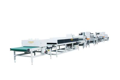 Chine Machine de revêtement de rouleaux UV à laque haute performance pour plancher SPC LVT WPC à vendre