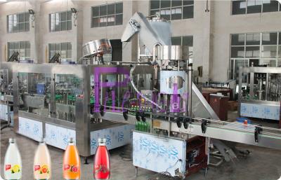 China 3 in 1 For PET / Glass Bottle Automatic Beverage Juice Hot Filling Machine for sale