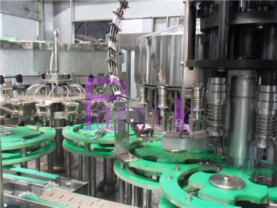 China Máquina 3 industriais do enchimento da garrafa de vidro de vinho do arroz - dentro - 1 linha de enchimento quente à venda