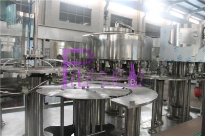 China 12 Heads Big Bottle Vacuum Filling Machine With Chain Feeding Conveyor for sale
