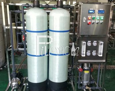 China Monoblock 1000LPH RO-Umkehr-Osmose-Wasseraufbereitungs-Maschine zu verkaufen