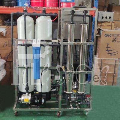 China Máquina do tratamento de água potável do RO da osmose reversa de 500LPH Monoblock com filtro de FRP à venda