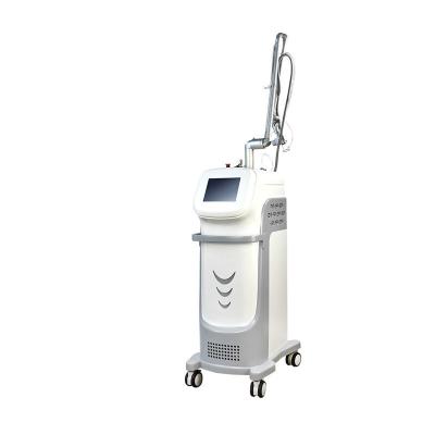 China 400mj CO2 Fractional Laser Machine 60W female intimate areal Rejuvenation Machine for sale