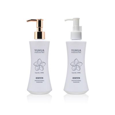 China Cosmetic Packaging 200ml Plastic Lotion Bottle With Pump for sale