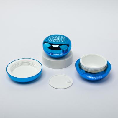 Chine Bouteille cosmétique personnalisée 30g 50g de luxe à vis de haut Bouteille de crème en plastique pour emballage de soin de la peau à vendre