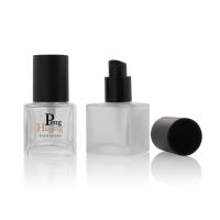Cina Bottiglia glassata chiara d'imballaggio cosmetica F066 F098 F103 di vetro della pompa del fondamento liquido del quadrato 30ml in vendita
