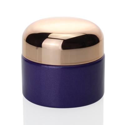 China Tarro de cristal poner crema púrpura del vidrio 30ml de Custom Cream Packaging del fabricante para el cosmético en venta