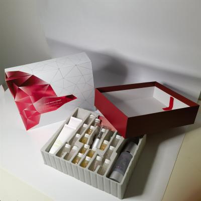 Chine Vernissage de boîte en carton de Pantone Eco de boîte de carton ondulé d'impression offset à vendre