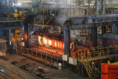 China la tubería de acero de la aleación 13CrMo4-5, 1,7335 tubo sin soldadura, 13CrMo4-4 forjó los rebordes en venta