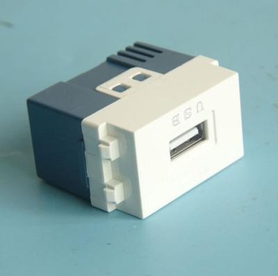 China carga eléctrica de carga del zócalo 5V 9V 12V del zócalo 5V 3.6A USB de los puertos de toma de corriente del zócalo 5V 9V 12V de 30W USB USB en venta