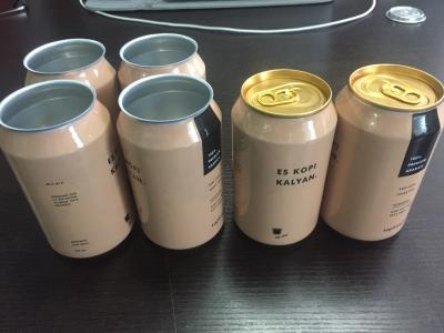 Chine Le rétrécissement fait sur commande gaine les canettes de bière en aluminium avec les couvercles 12oz 16oz à vendre