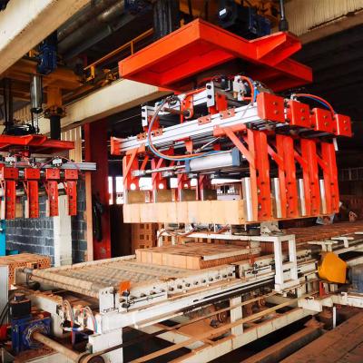 China Máquina el 10.8m Clay Brick Manufacturing Plant de la planta del ladrillo encendido del carbón en venta