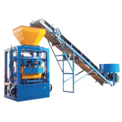 China HST 4-26 Cement Block Machine With 2000 - 5000 Bricks Per Day For Making Cement Brick for sale