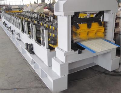 China Stehfalz-Rollenehemalige Maschine der Deckungs-1.2mm für Nagel-Streifen-Schnellverschluss-Platte zu verkaufen