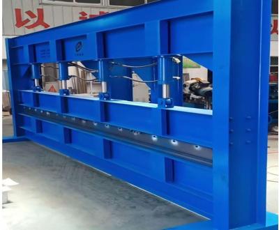 China Metal Sheet 4kw Hydraulic Bending Machine 4 To 6m For Plate Bending for sale