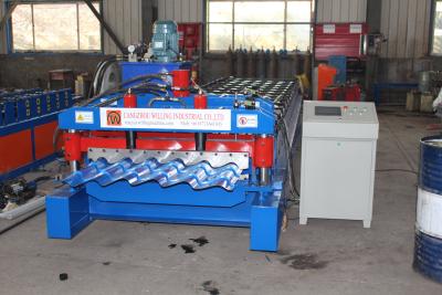 China Elite Spec Roof Roll Forming Machine 20-30 GA Thickness Metal Roofing Roll Former for sale