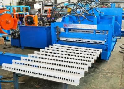 China Buffer Collision Avoidance 10mm Highway Guardrail Roll Forming Machine for sale