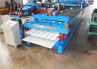 China Doppelschicht-Paralleltrapez und glasig-glänzende Dach-Platten-Rolle, die Maschine bilden zu verkaufen