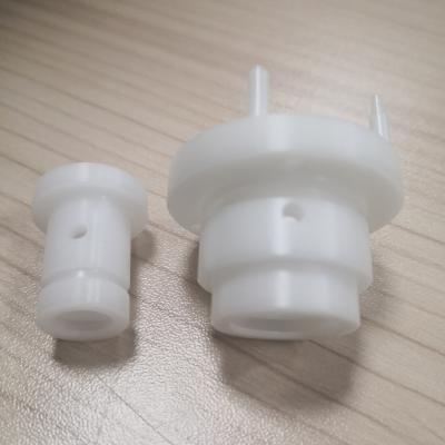 Китай CNC высокой точности подвергая пластиковые части механической обработке для допуска автозапчастей 0.02mm продается