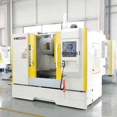 China CNC que muele vertical de 3 AXIS que procesa los distribuidores de centro VMC850 de la máquina con el regulador de FNK en venta